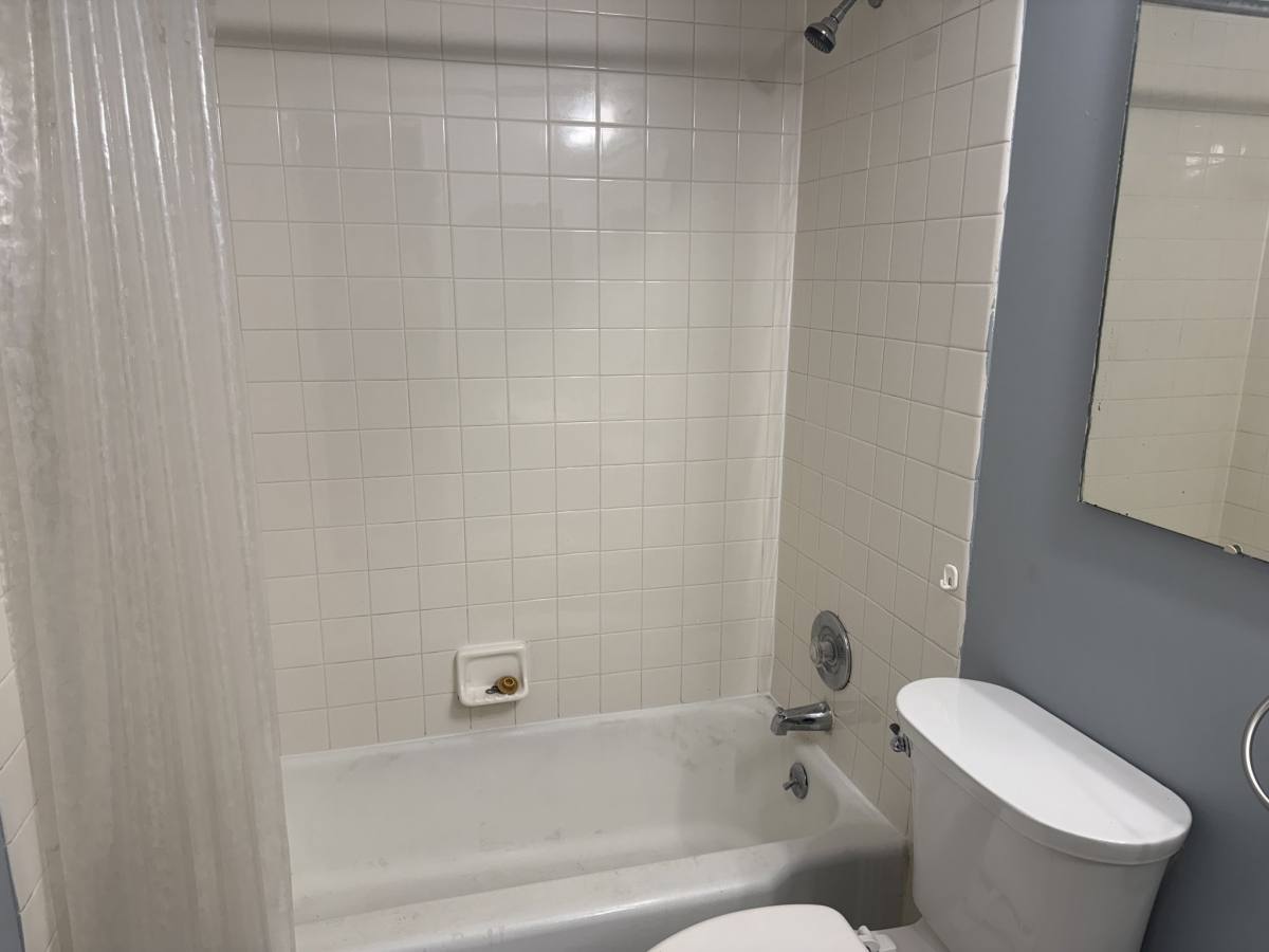 Condo for rent at 10427 Briarbend Dr #8, Saint Louis, MO 63146
