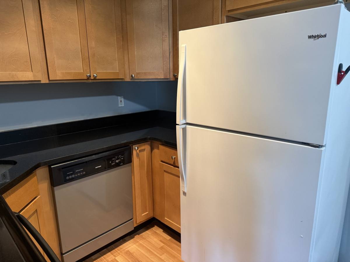 Condo for rent at 10427 Briarbend Dr #8, Saint Louis, MO 63146