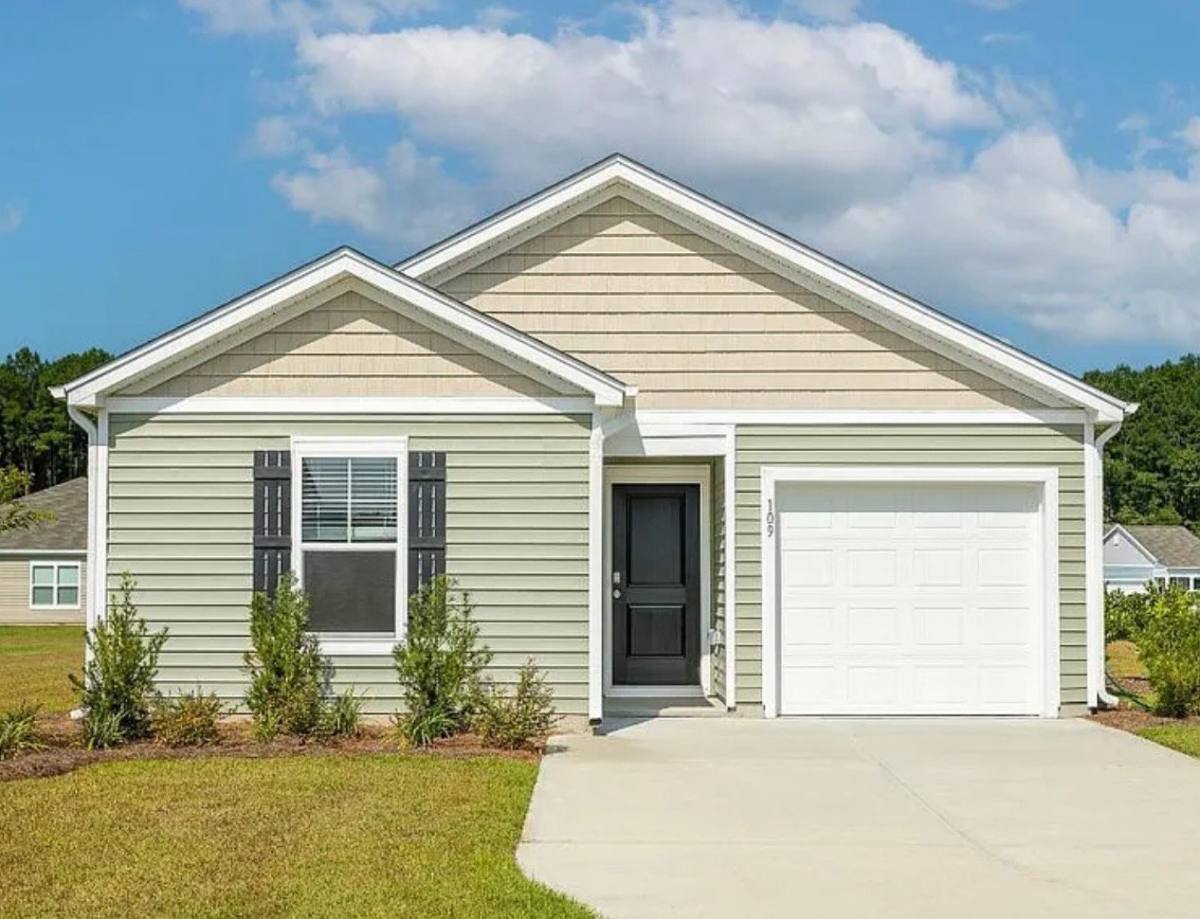 House for rent at 109 Bowzards Court, Holly Hill, SC 29059