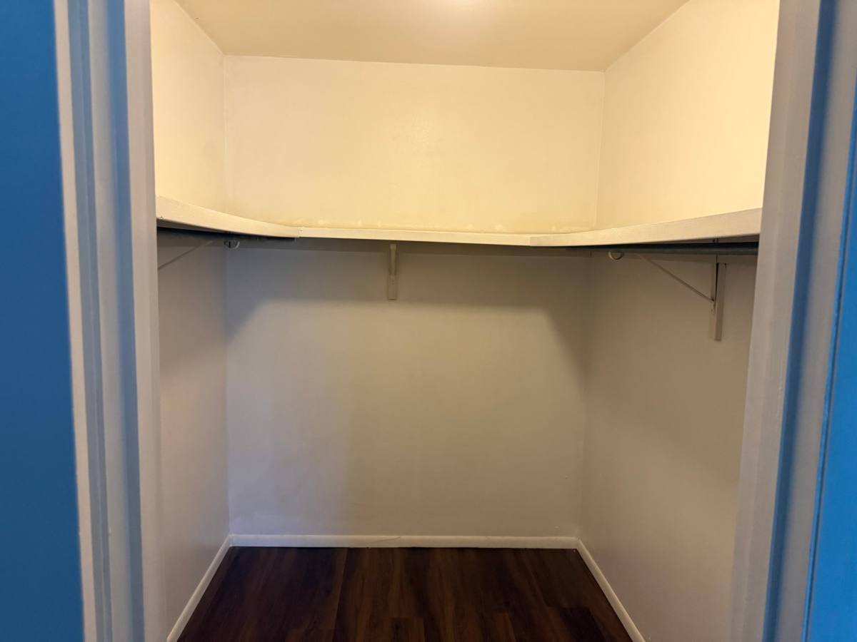 Apartment for rent at 9814 Greenery Court #D, Saint Louis, MO 63132