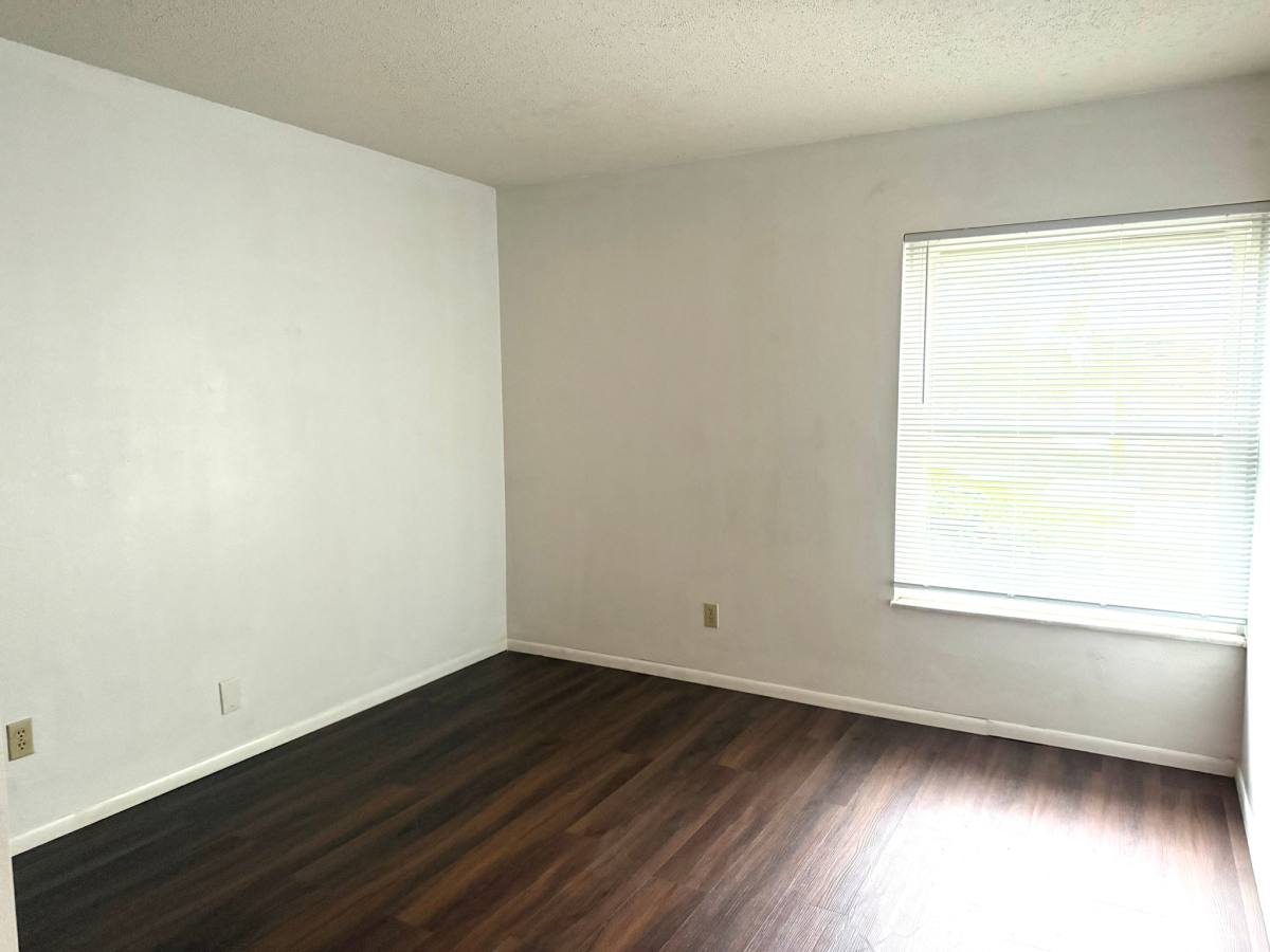 Apartment for rent at 9814 Greenery Court #D, Saint Louis, MO 63132