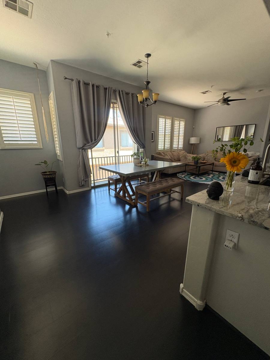 Condo for rent at 1225 N 36th St #2071, Phoenix, AZ 85008