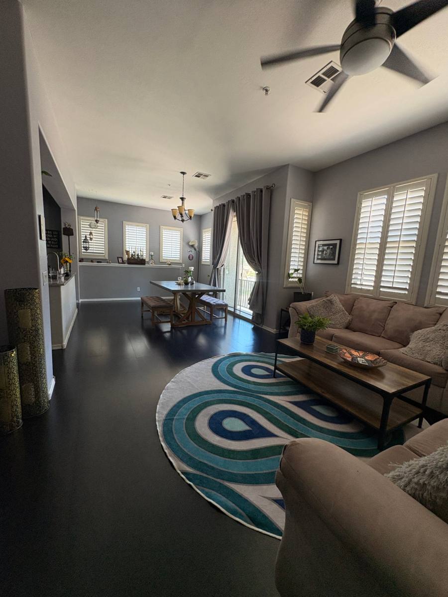 Condo for rent at 1225 N 36th St #2071, Phoenix, AZ 85008
