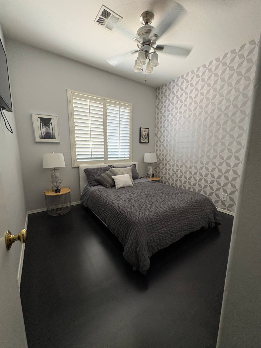 Condo for rent at 1225 N 36th St #2071, Phoenix, AZ 85008