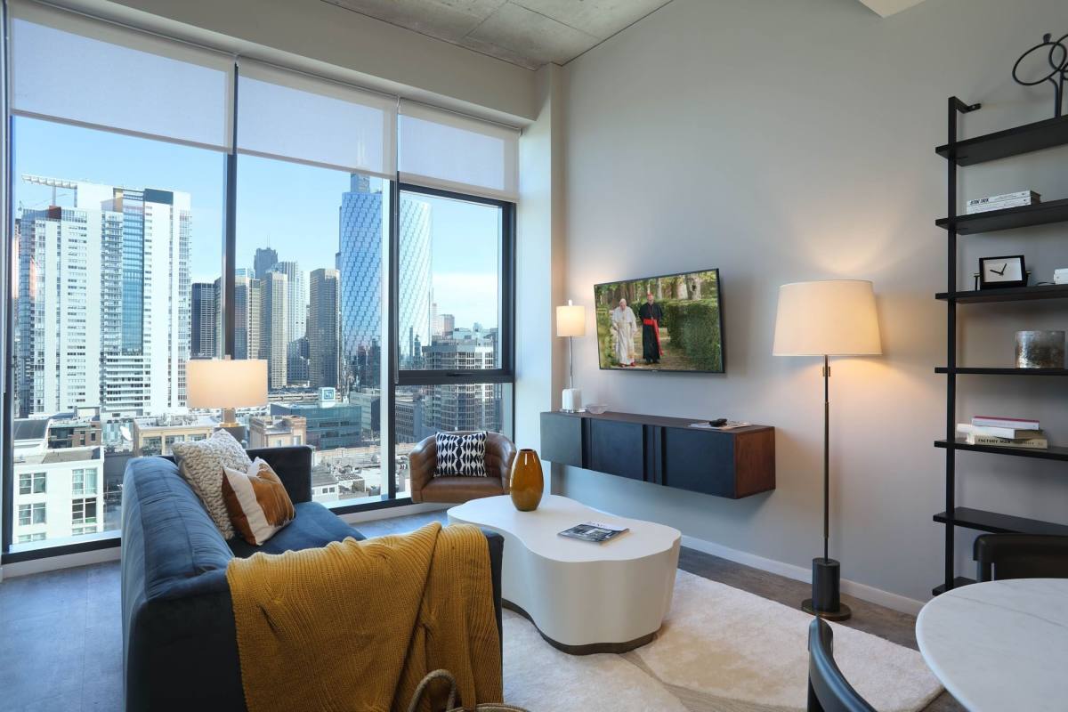 Apartment for rent at 959 W Washington Blvd, Chicago, IL 60607