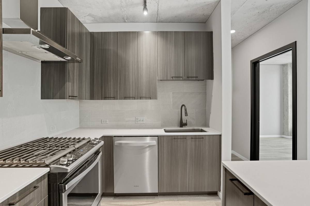 Apartment for rent at 959 W Washington Blvd, Chicago, IL 60607