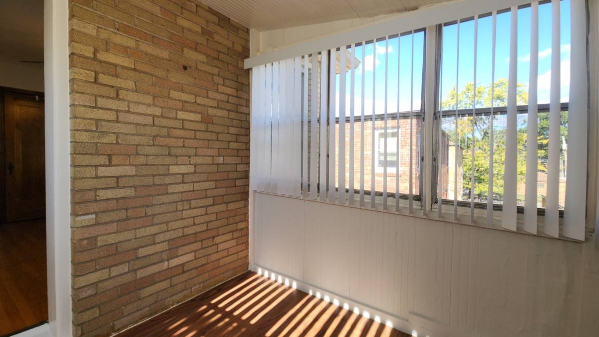 Apartment for rent at 6364 Sutherland Ave - 1st Floor, Saint Louis, MO 63109