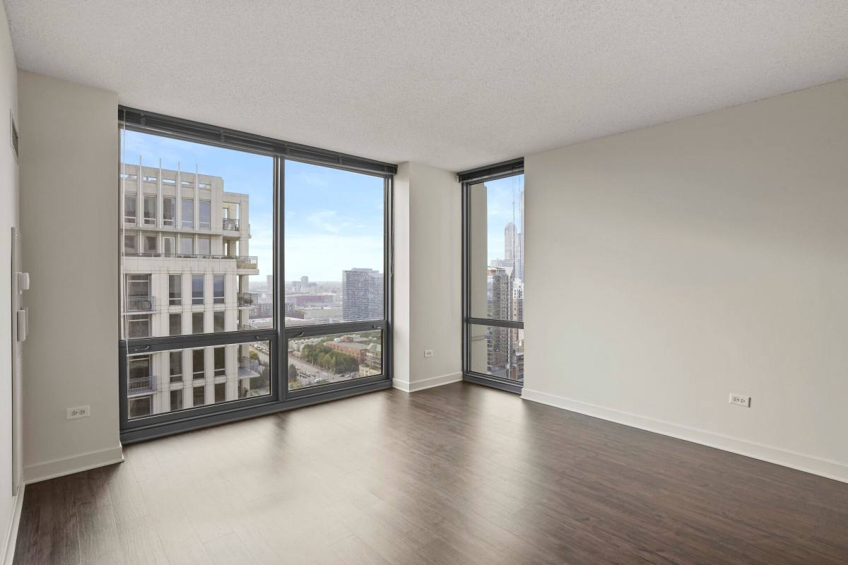 Apartment for rent at 1285 S Michigan Ave, Chicago, IL 60605