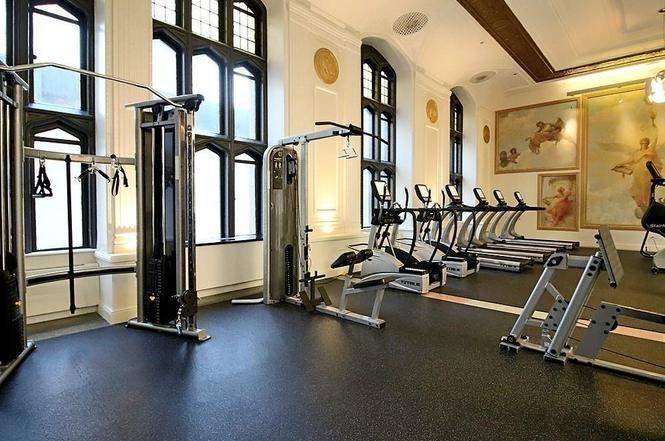 Apartment for rent at 198 W Randolph St, Chicago, IL 60601