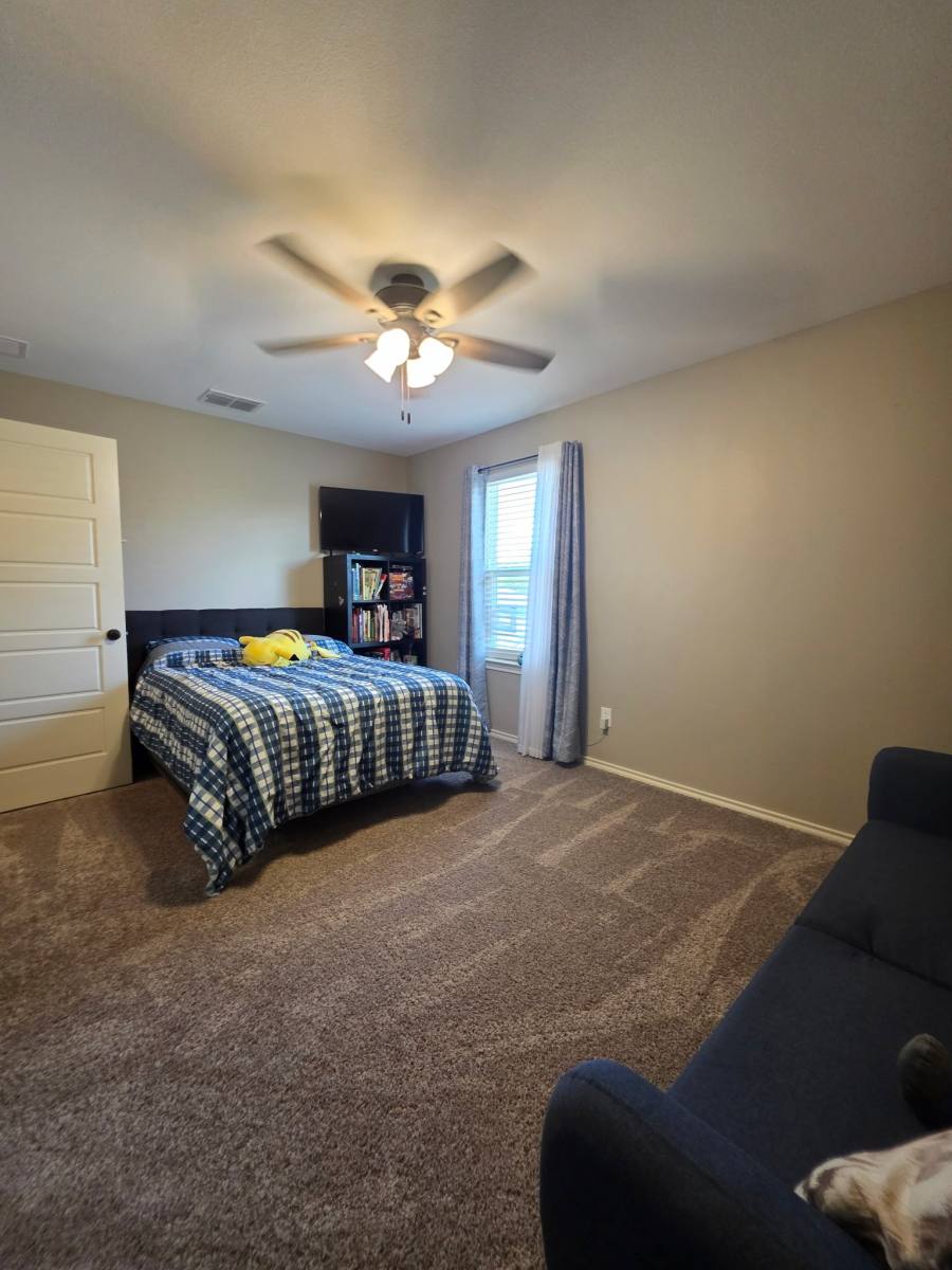House for rent at 15439 Anna Lane, Lindale, TX 75771