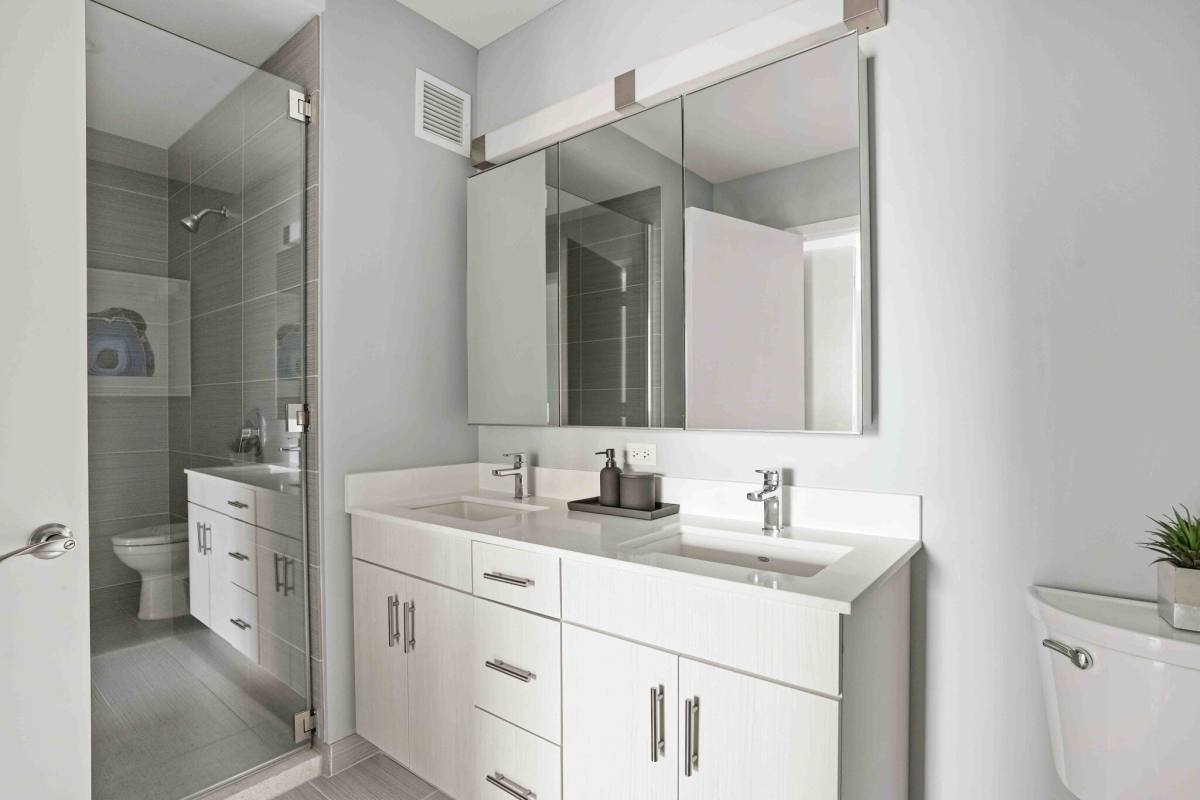 Apartment for rent at 1011 S State St, Chicago, IL 60605