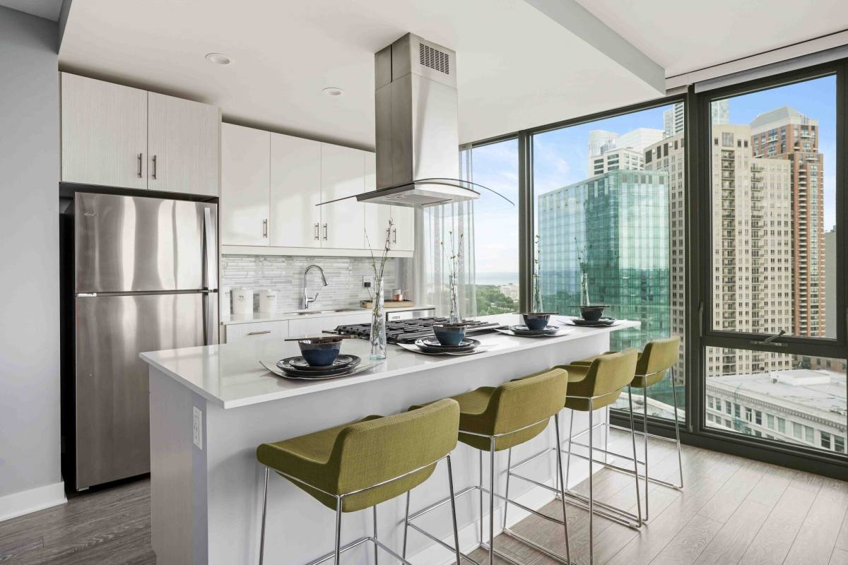 Apartment for rent at 1011 S State St, Chicago, IL 60605