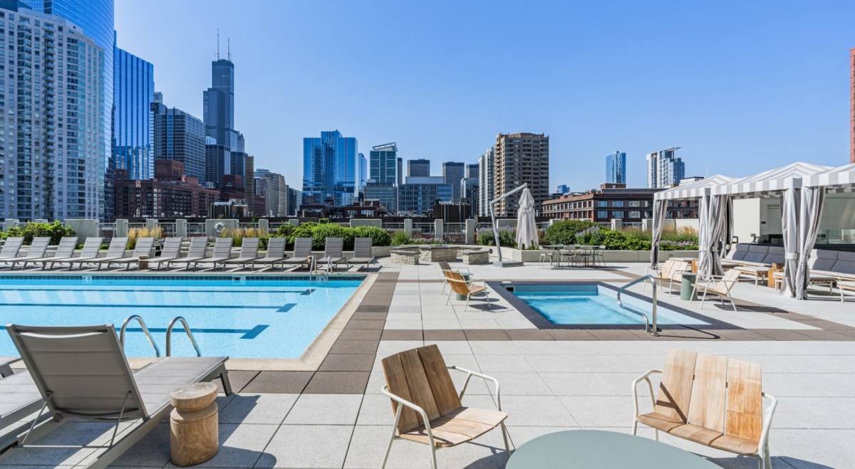 Apartment for rent at 575 W Kinzie St, Chicago, IL 60661