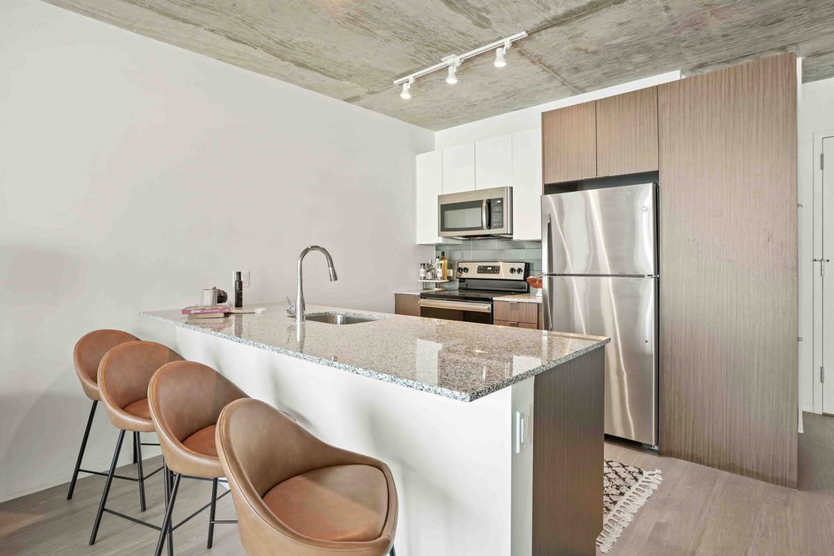 Apartment for rent at 2101 S Wabash Ave, Chicago, IL 60605