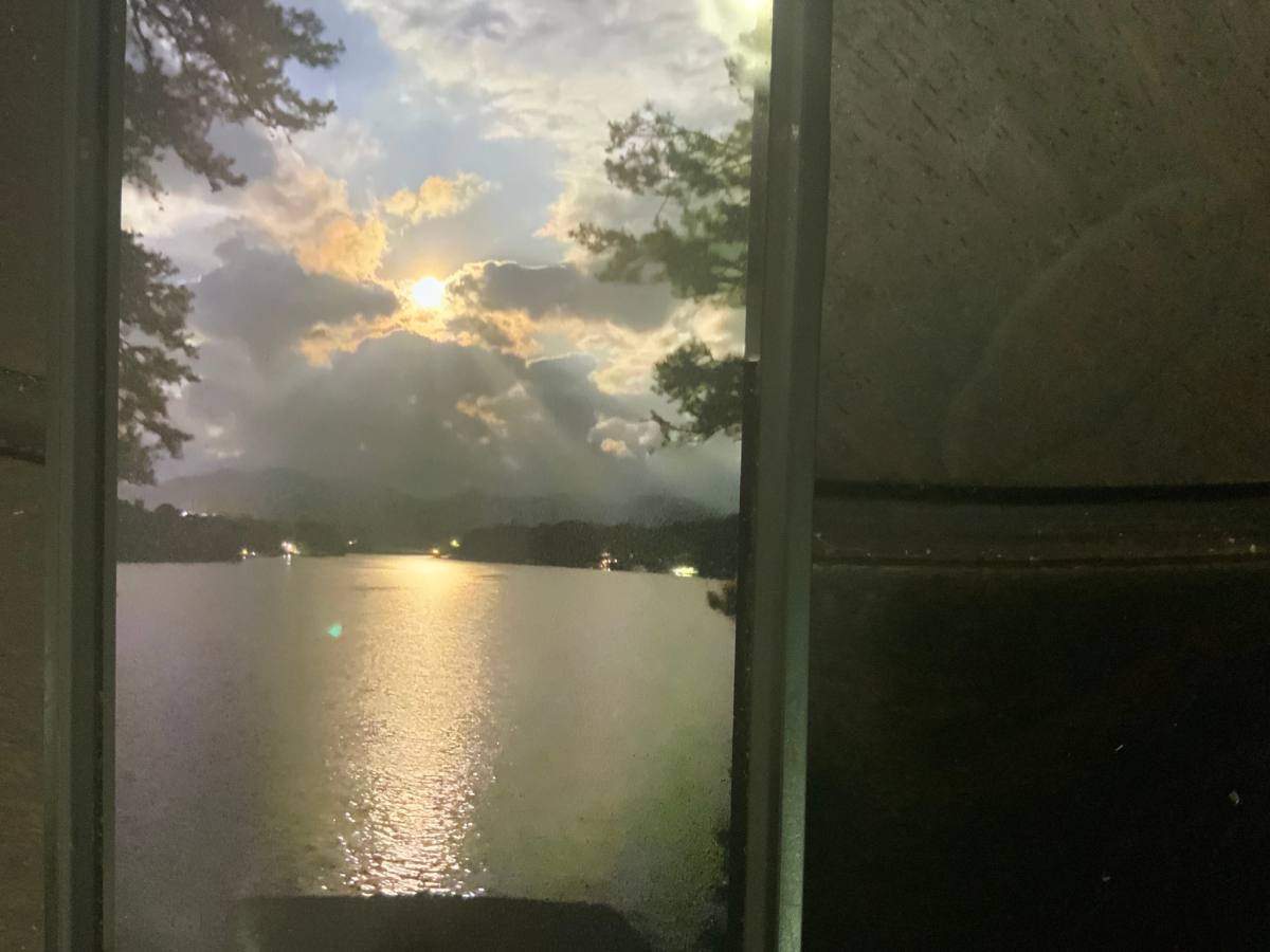 Apartment for rent at 810 Big Oak Lane, Hiawassee, GA 30546