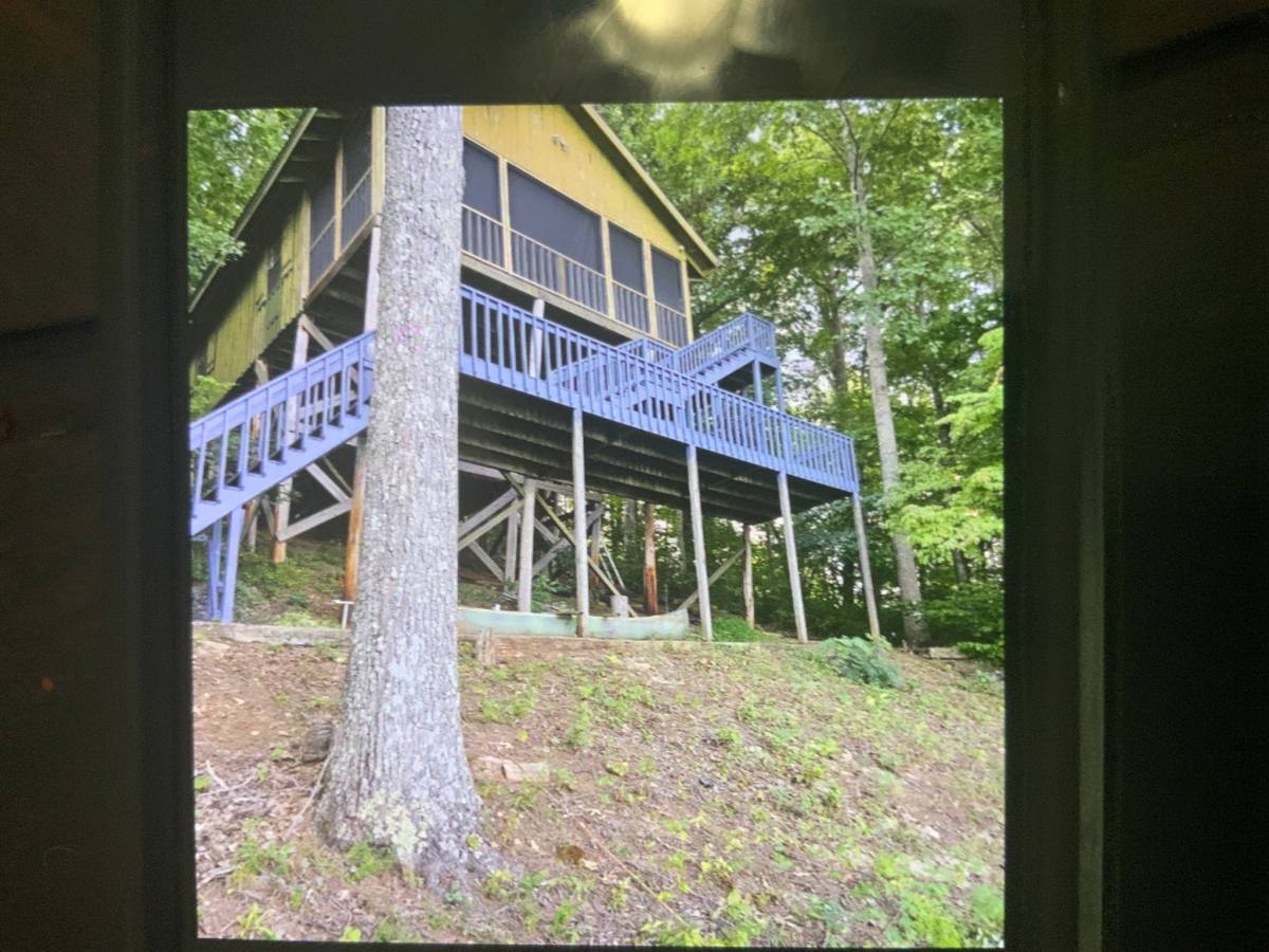 Apartment for rent at 810 Big Oak Lane, Hiawassee, GA 30546