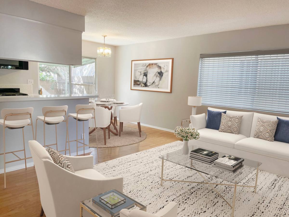 Apartment for rent at 2827 S Corning St #2, Los Angeles, CA 90034