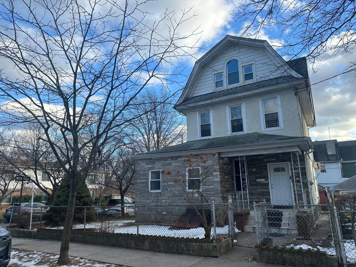 Apartment for rent at 8520 85th Rd - 2nd Floor, Woodhaven, NY 11421