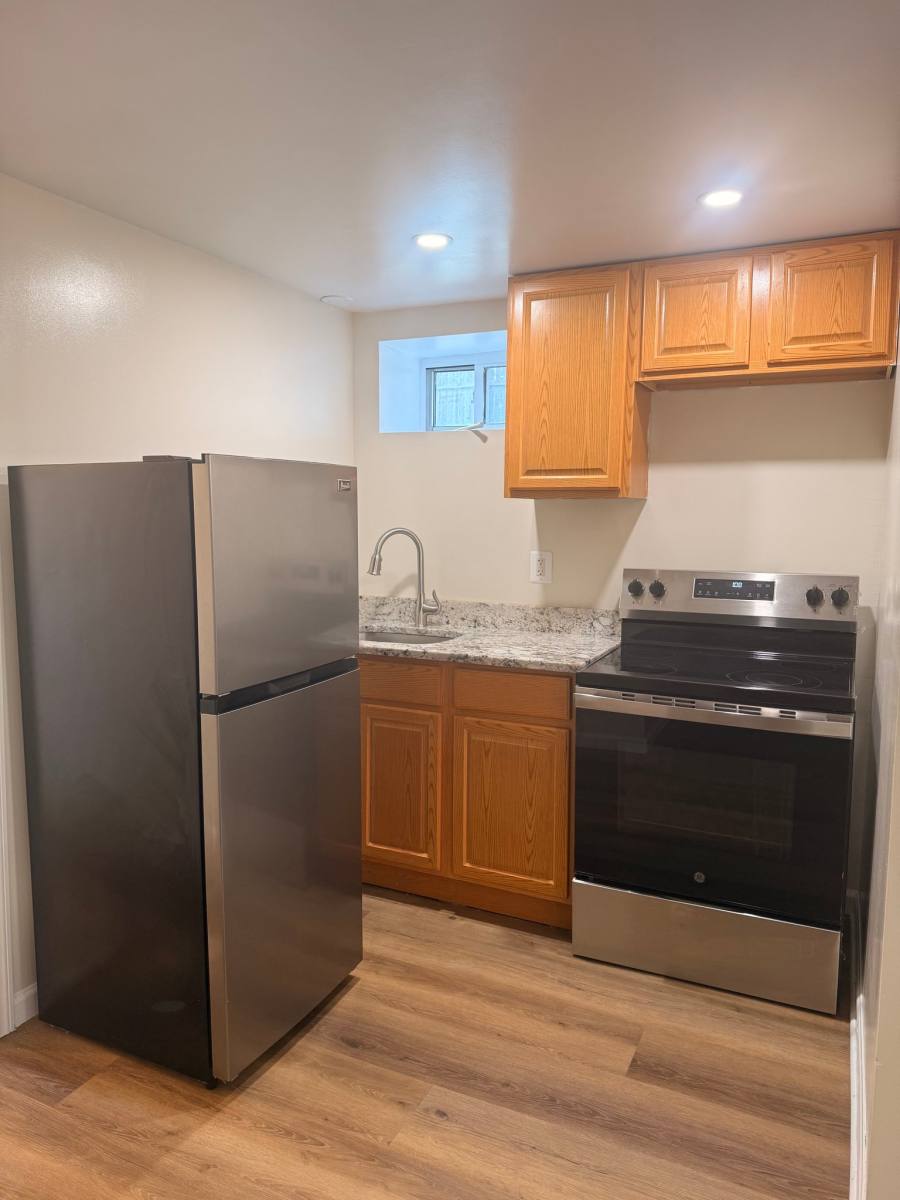 Apartment for rent at 297 E 40th St, Brooklyn, NY 11203