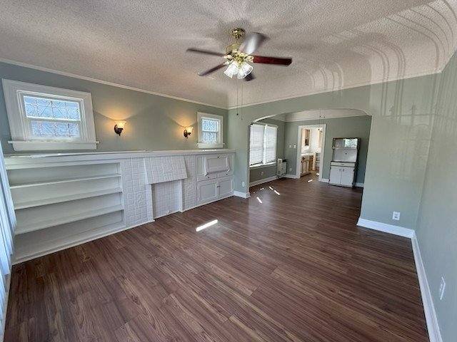 Apartment for rent at 2949 Raymond Ave #2951, Los Angeles, CA 90007