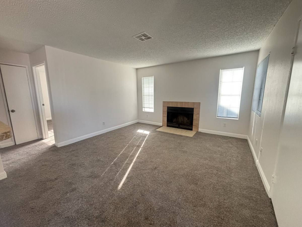 Apartment for rent at 1914 Dwarf Star Dr, Las Vegas, NV 89115