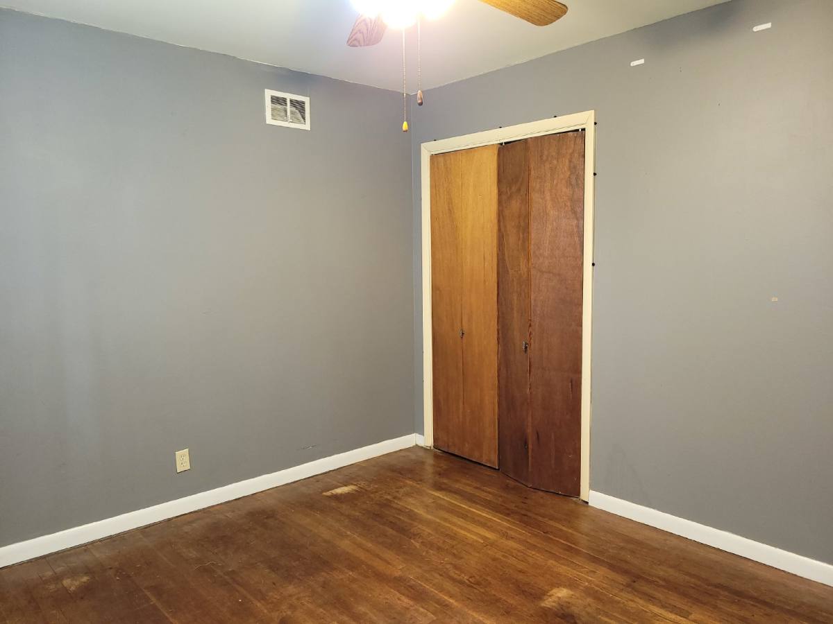 House for rent at 3503 Crestmore Circle NW, Huntsville, AL 35816