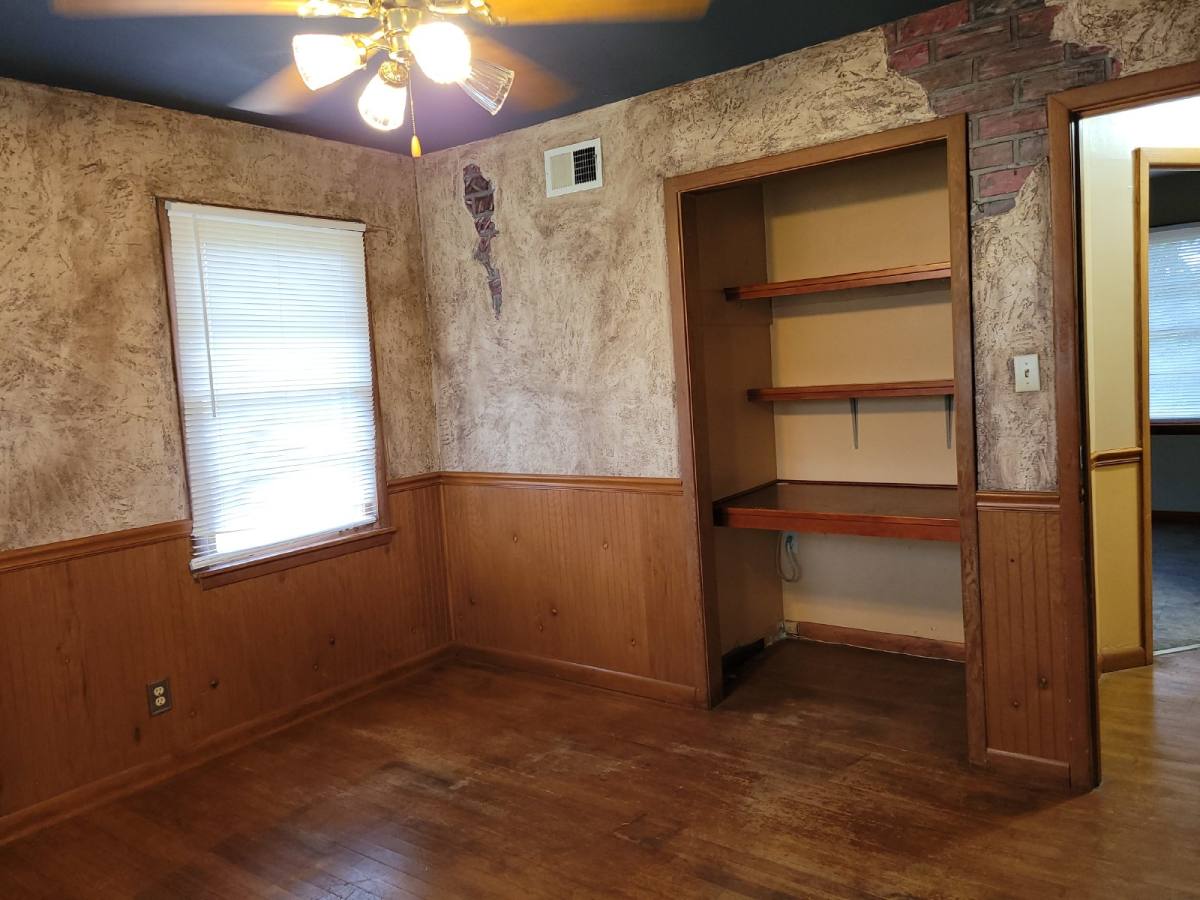 House for rent at 3503 Crestmore Circle NW, Huntsville, AL 35816