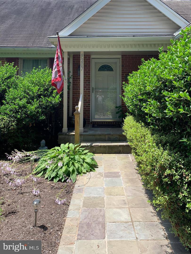 House for rent at 9207 Beachway Lane, Springfield, VA 22153