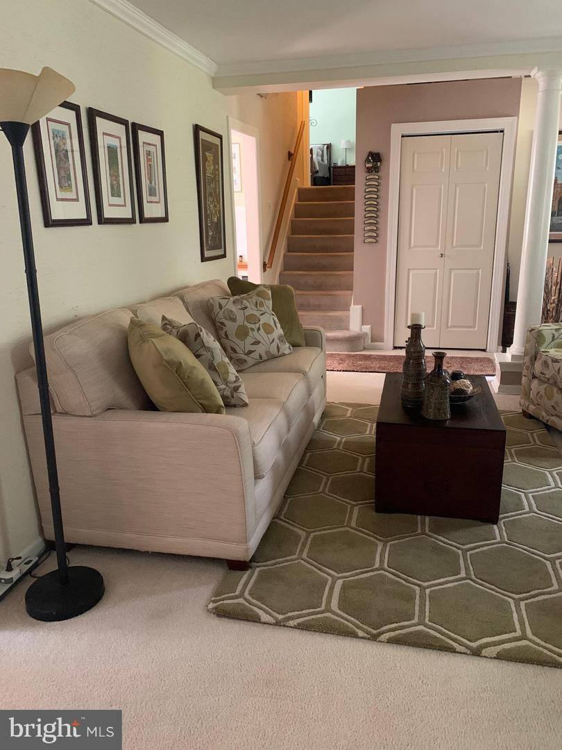House for rent at 9207 Beachway Lane, Springfield, VA 22153