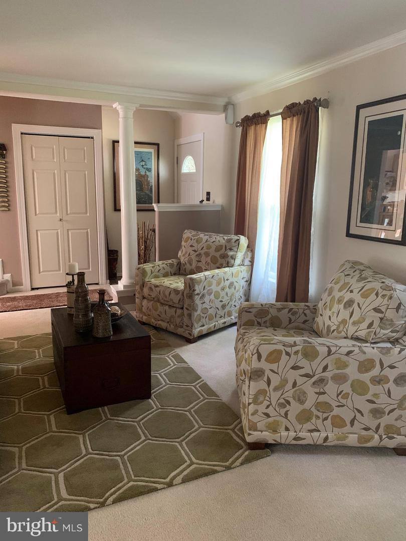 House for rent at 9207 Beachway Lane, Springfield, VA 22153