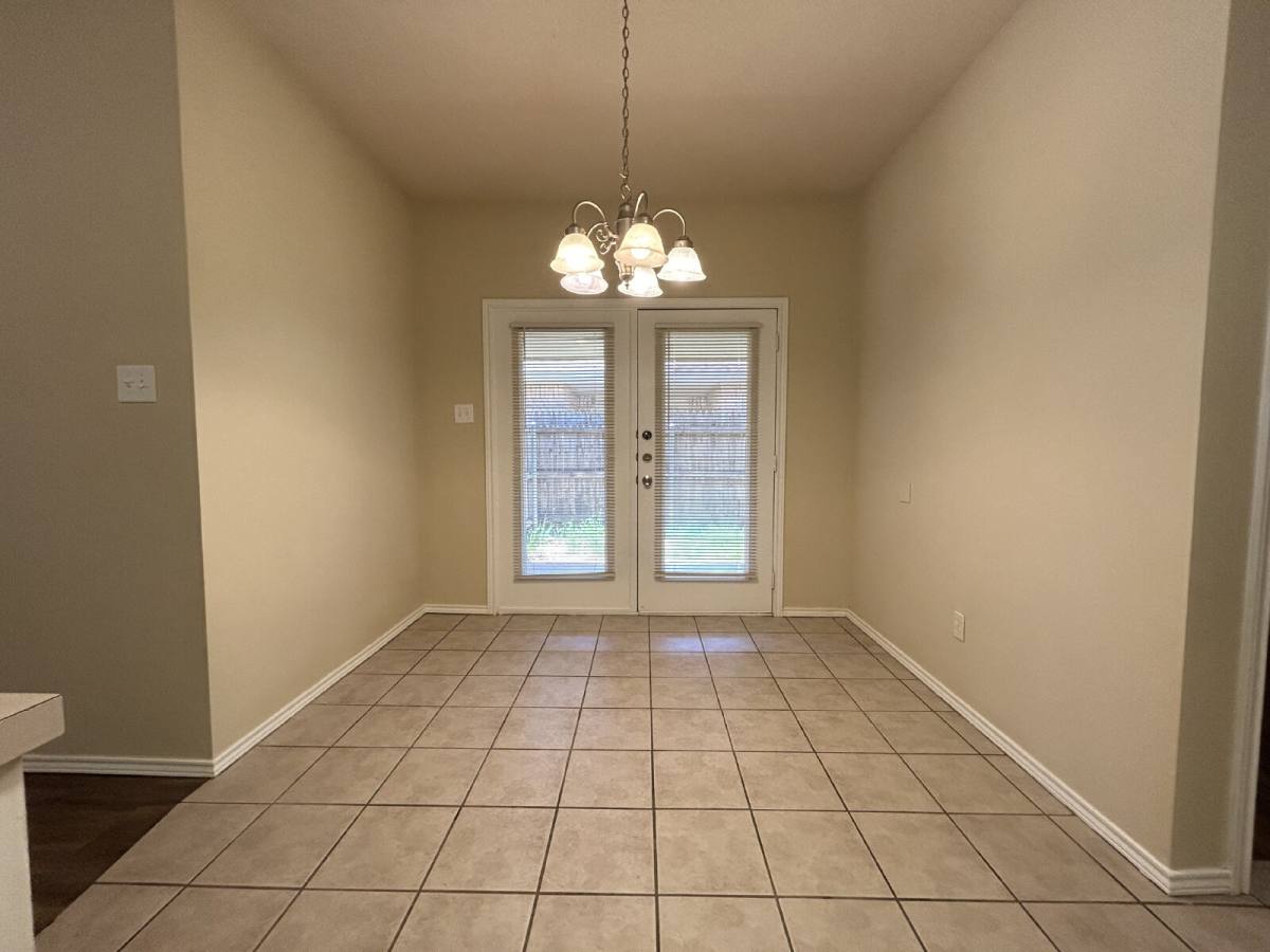 Apartment for rent at 511 N Clinton Ave #A, Lubbock, TX 79416