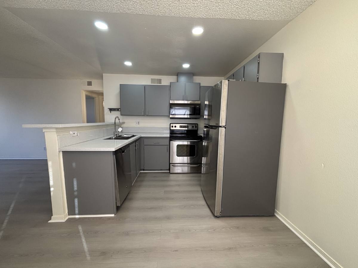 Apartment for rent at 4670 Tracylynn Lane #A, Las Vegas, NV 89121