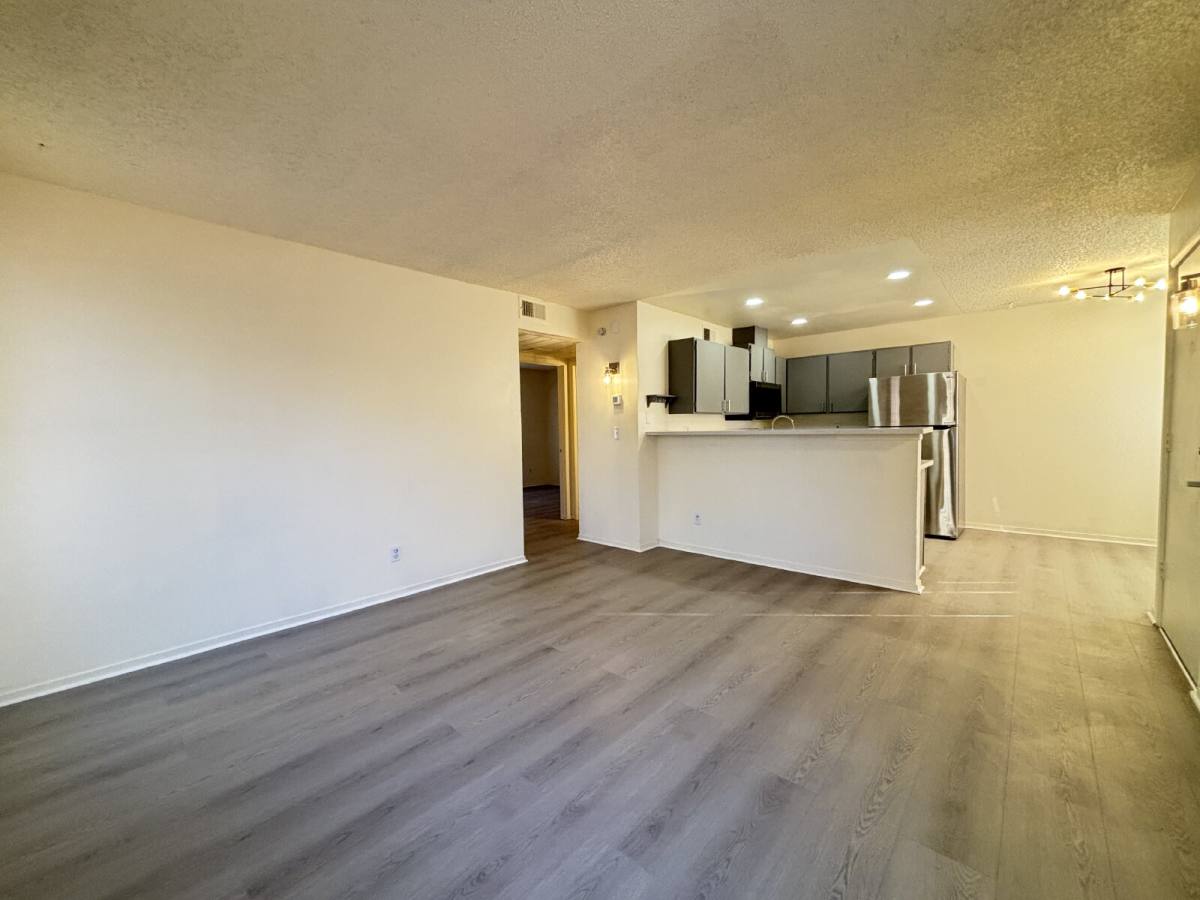 Apartment for rent at 4670 Tracylynn Lane #A, Las Vegas, NV 89121