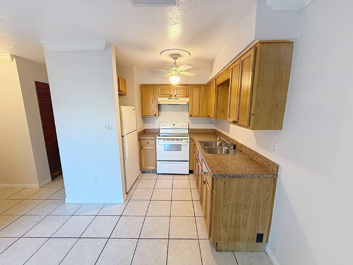 Townhouse for rent at 506 Tennessee Ave, Saint Cloud, FL 34769