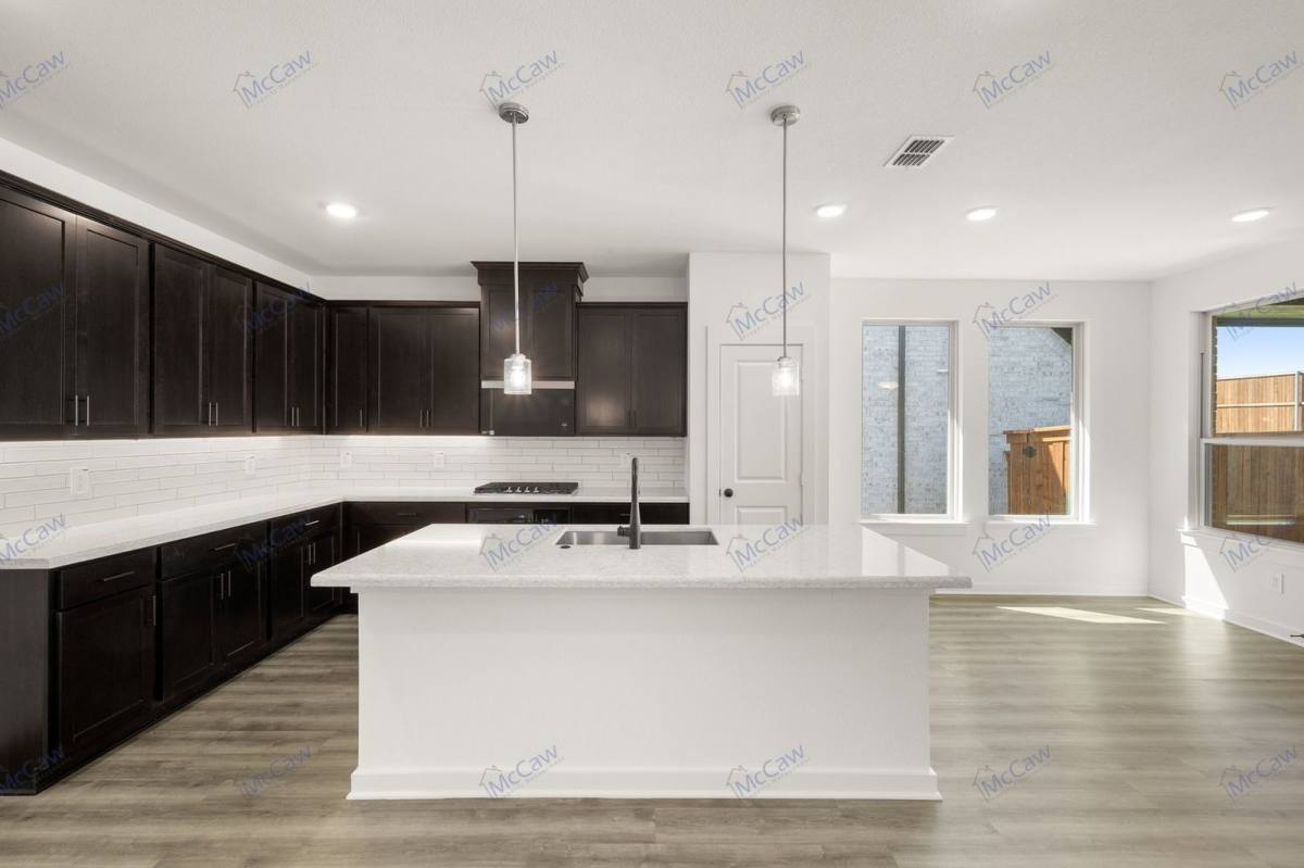 House for rent at 225 Whitetail Dr, Aledo, TX 76008