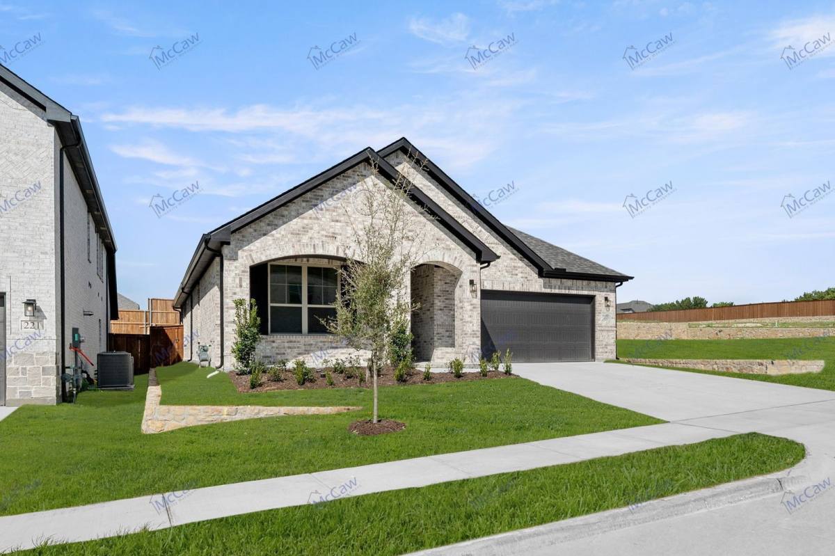 House for rent at 225 Whitetail Dr, Aledo, TX 76008