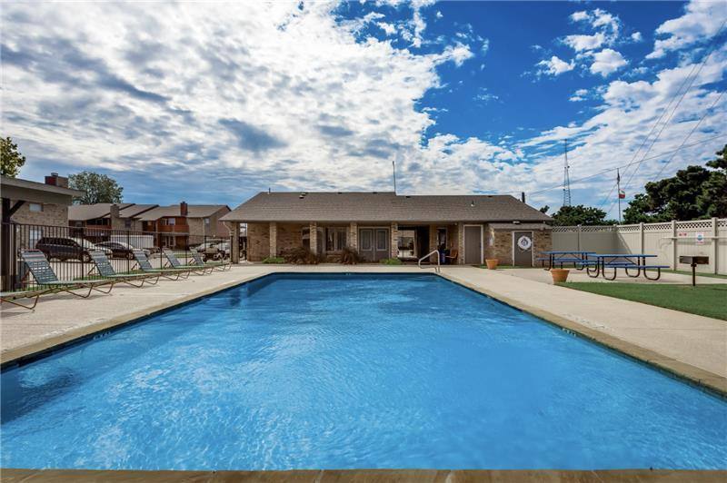 Apartment for rent at Mack Park, 400 Audra Lane, Denton, TX 76209