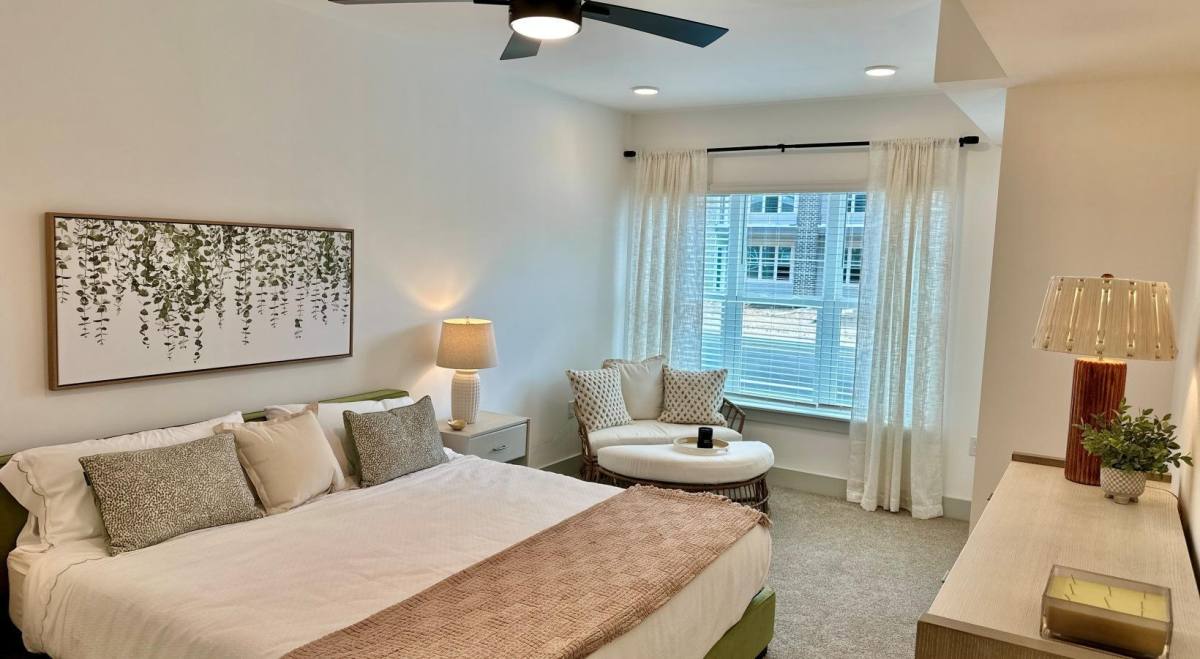Apartment for rent at 15120 Idlewild Rd, Matthews, NC 28104