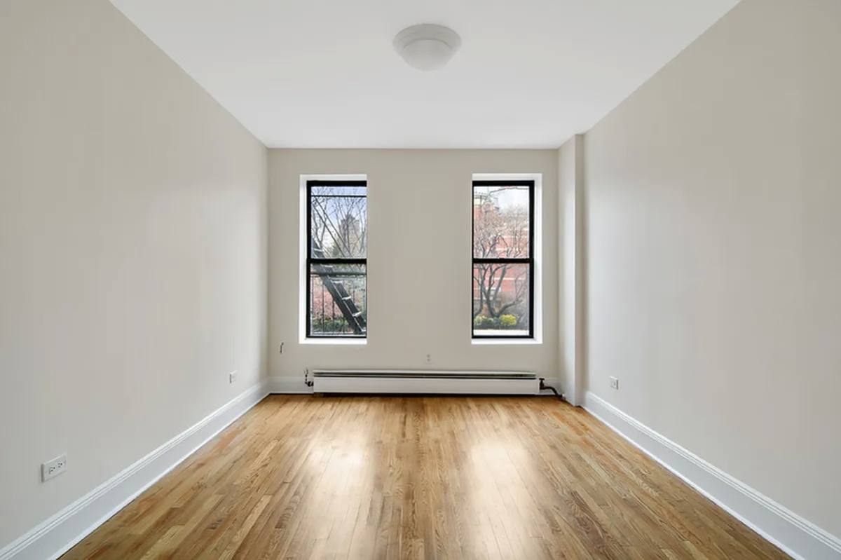 Apartment for rent at 17 Greenwich Ave #5, New York, NY 10014