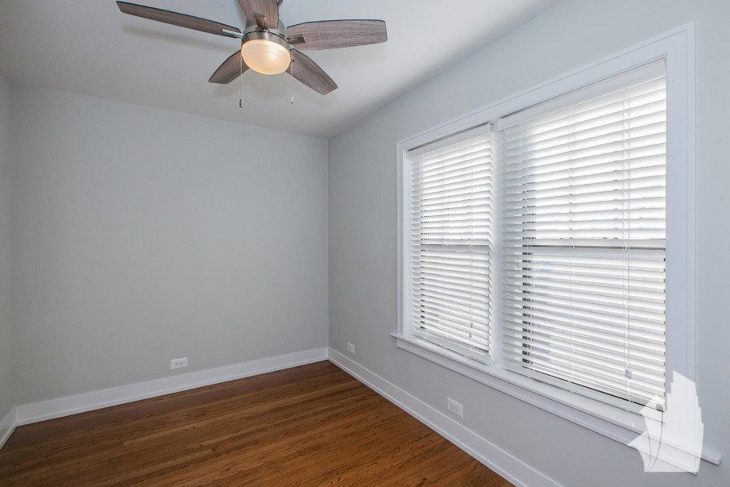 Apartment for rent at 1952 W Wilson Ave #2AA, Chicago, IL 60640