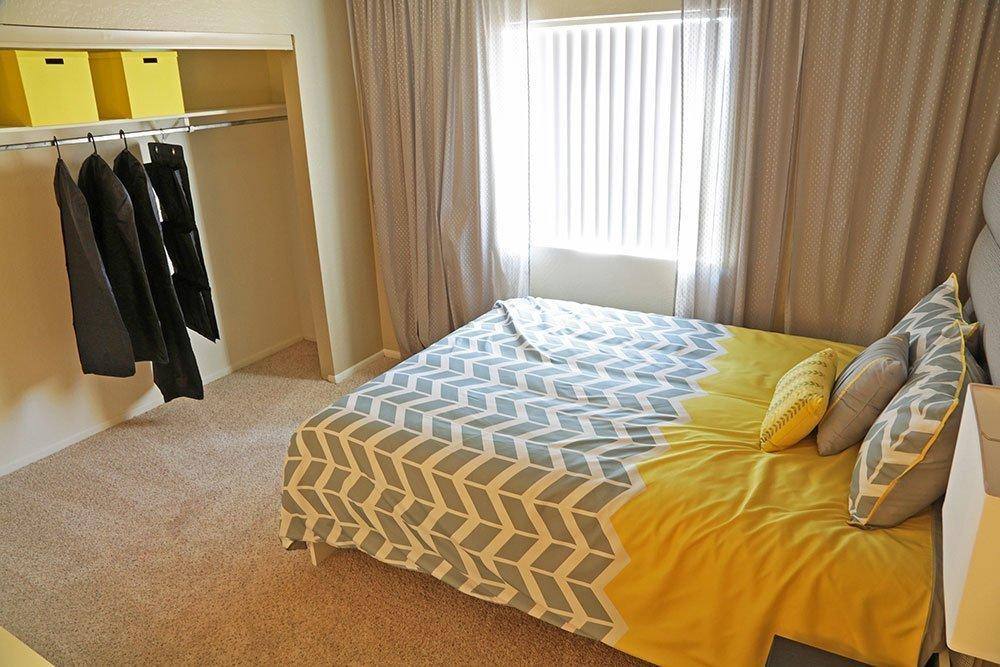 Apartment for rent at Camelback Cove, 4802 N 12th St, Phoenix, AZ 85014