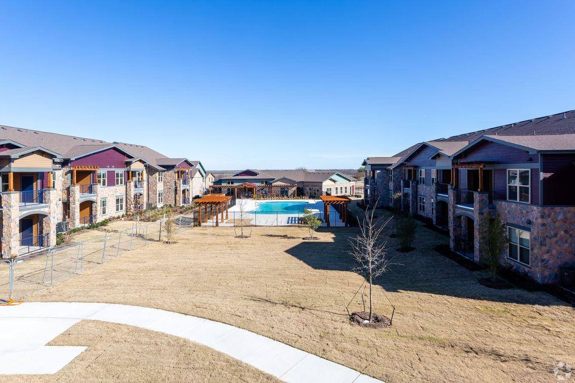 Apartment for rent at Windmill Farms, 1003 Windmill Farms Blvd, Forney, TX 75126
