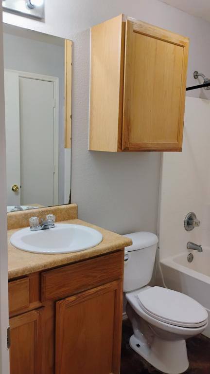 House for rent at 1305 Village Garden, Azle, TX 76020