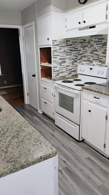 House for rent at 228 N Jarvis Lane, Azle, TX 76020