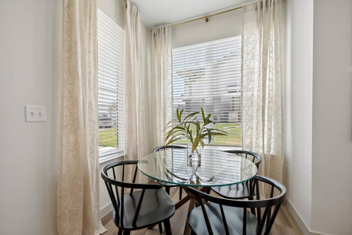 Apartment for rent at Legacy Oaks, 1200 SE Parkway, Azle, TX 76020