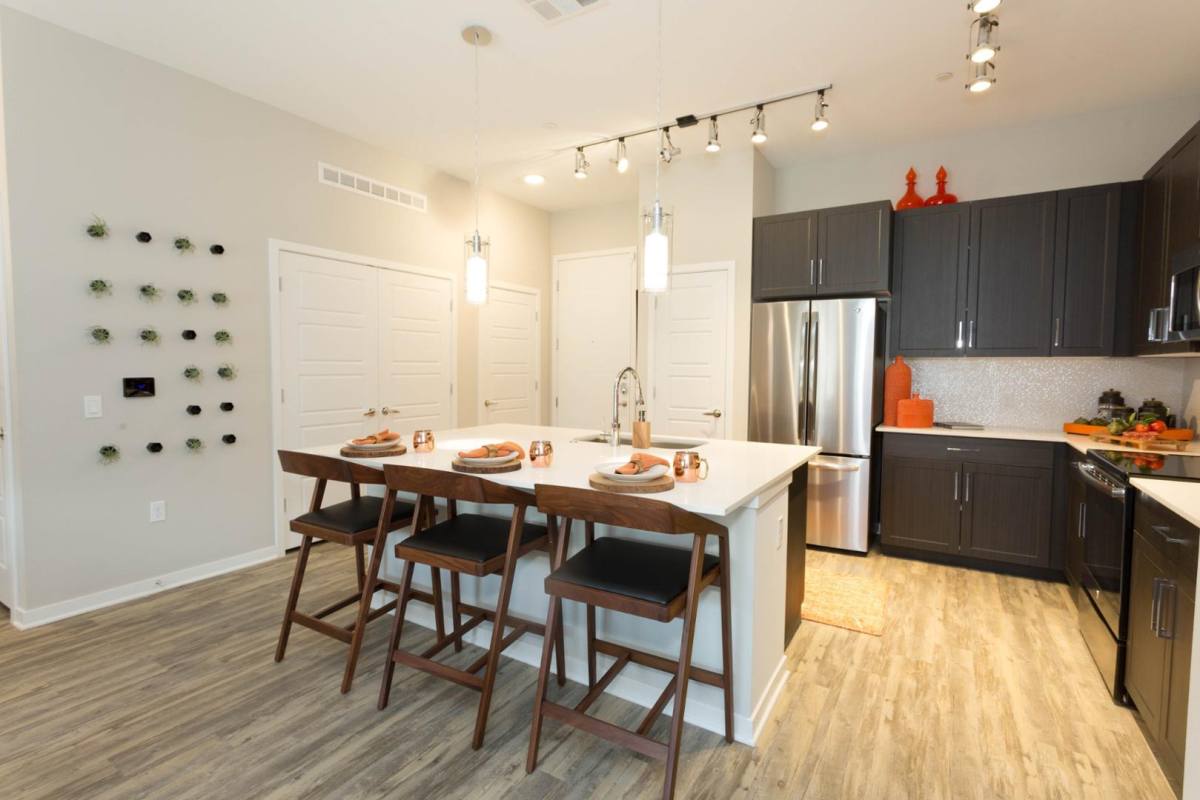 Apartment for rent at 4949 N 7th St, Phoenix, AZ 85014