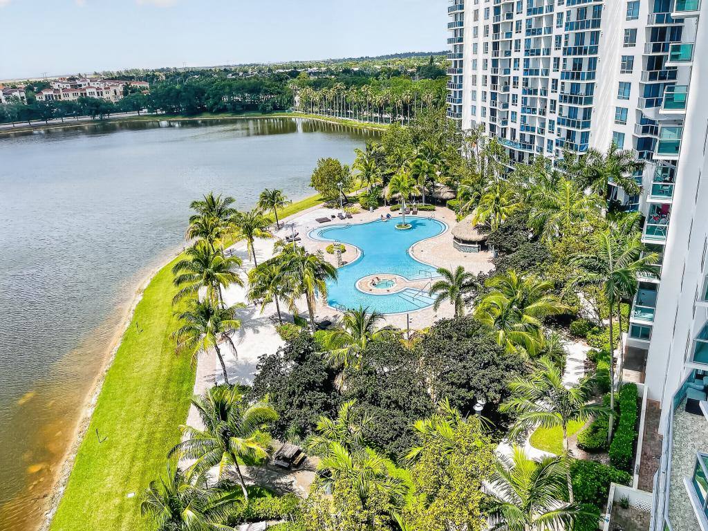Condo for rent at 2681 N Flamingo Rd #902S, Fort Lauderdale, FL 33323