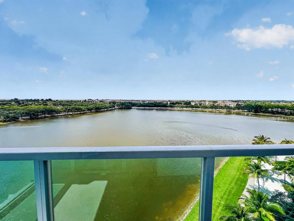 Condo for rent at 2681 N Flamingo Rd #902S, Fort Lauderdale, FL 33323
