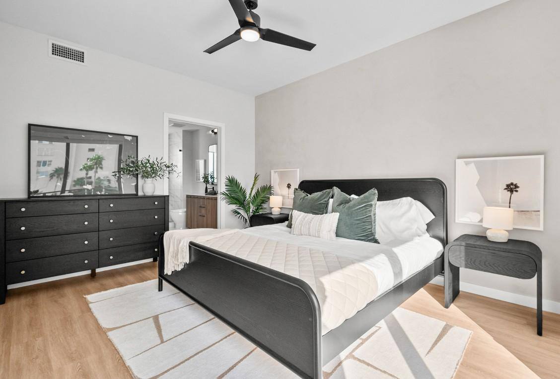 Apartment for rent at 11295 Biscayne Blvd, Miami, FL 33181