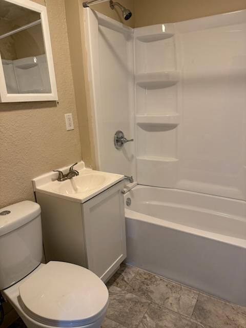 House for rent at 2715 Lucas St, Muscatine, IA 52761